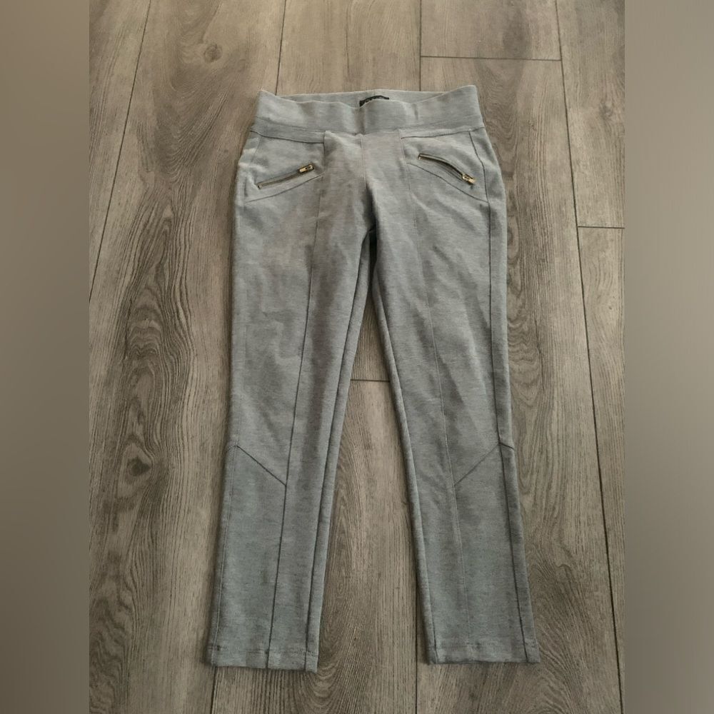 Ci Sono womanโs usedโpantsโinโgoodโcondition
